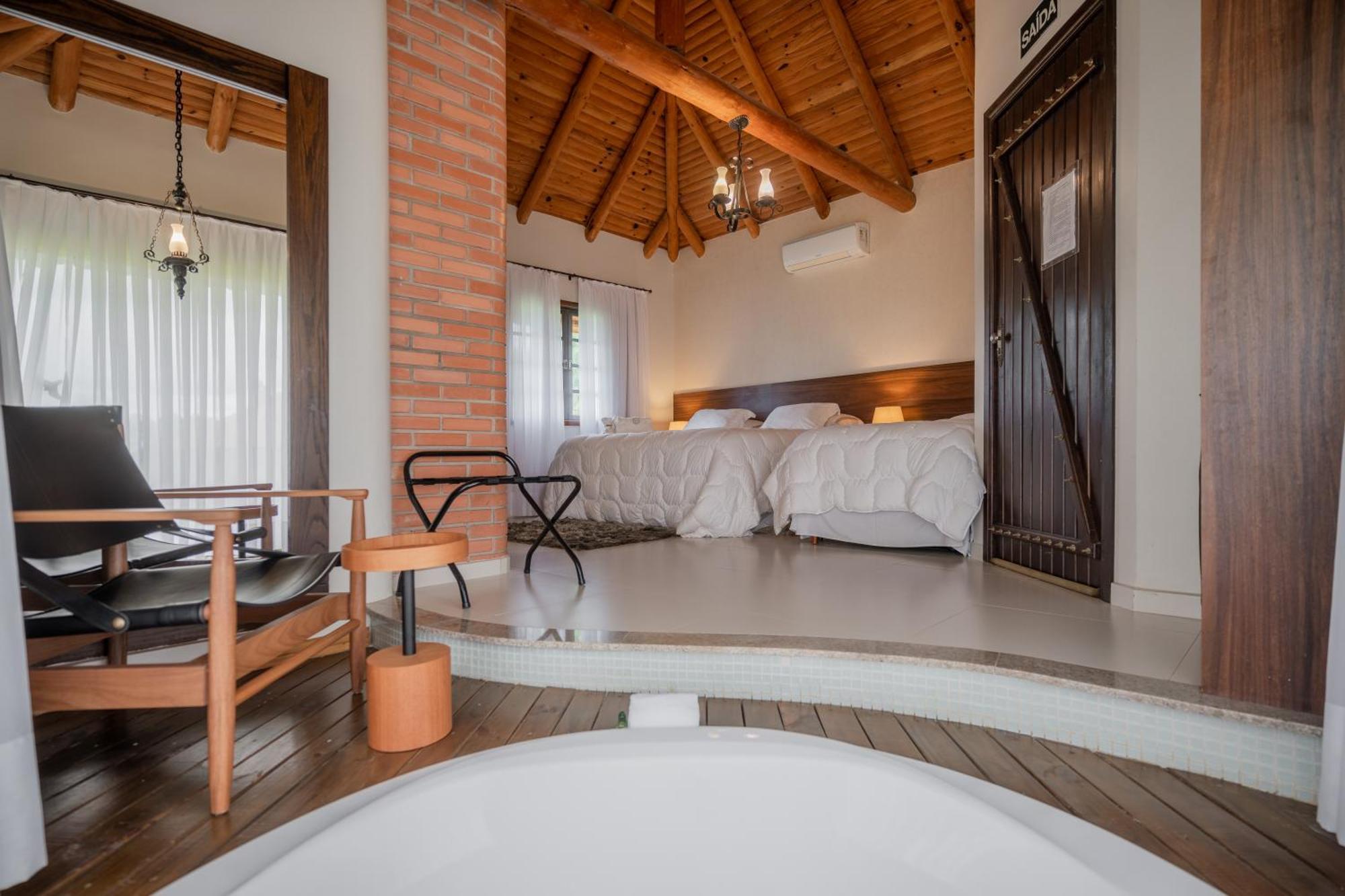 Vira Charme Resort Fernandes Pinheiro Kültér fotó