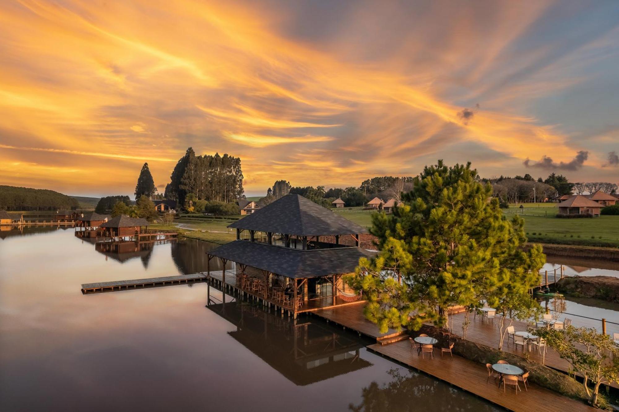 Vira Charme Resort Fernandes Pinheiro Kültér fotó